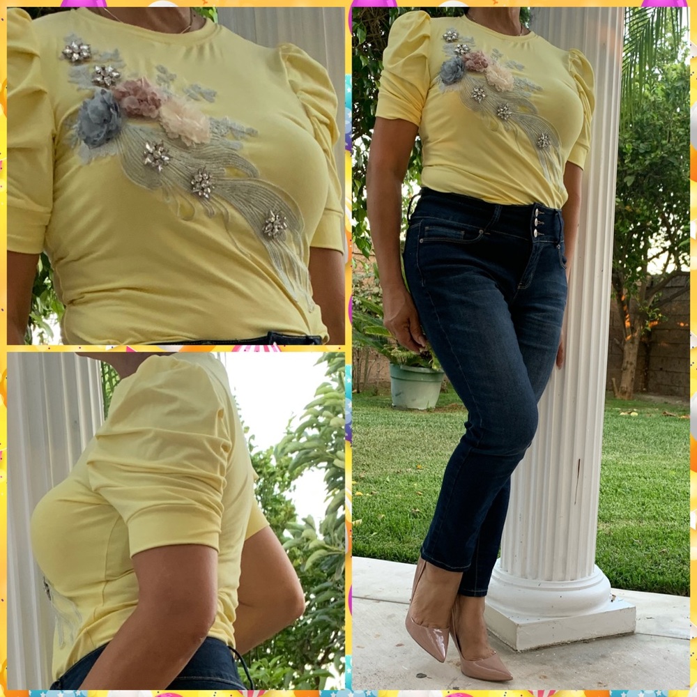Beautiful yellow top with short puffed sleeves☀️